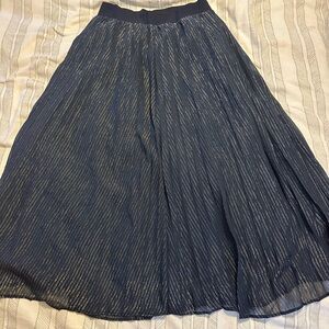 Ann Taylor XS Blue and Gold shimmer Skirt